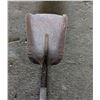 Image 2 : Short handle shovels