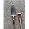 Image 3 : Grain shovel with trenching spade