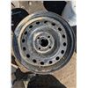 Image 2 : 4- 14" rims, 4 bolt