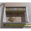 Image 1 : 15-Gauge Medium Crown - Galvanized Coated Staples.