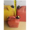 Image 2 : 20L Gasoline, 20L Diesel and 5L Gasoline Cans.