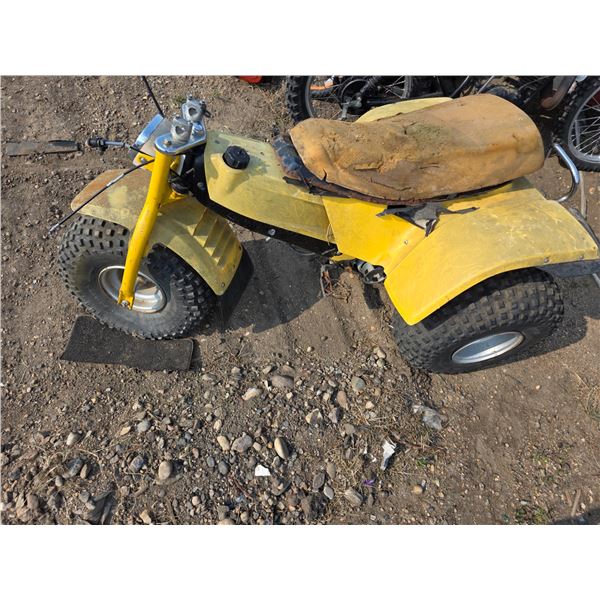 Yamaha yellow trike - not running- for parts