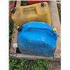 Image 1 : 2 diesel cans