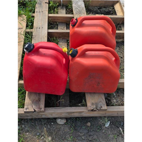 3 gas cans
