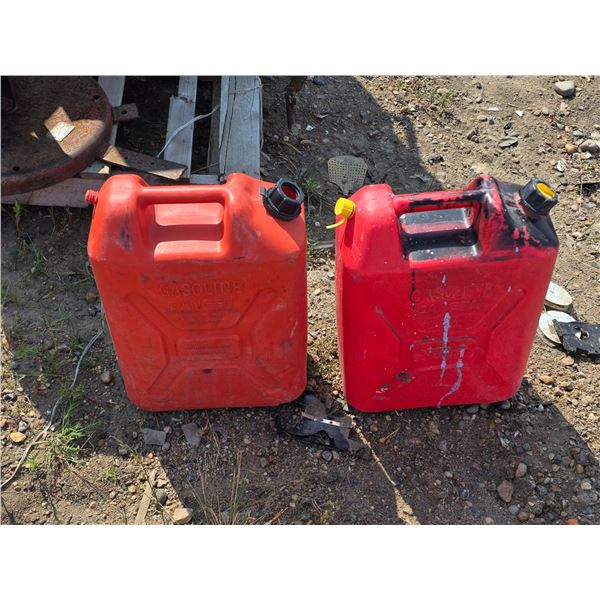 2 gas cans