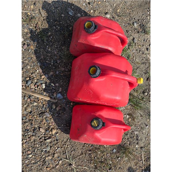 3 gas cans