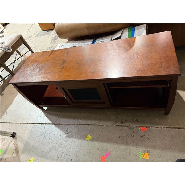 Cabinet 60" x 19 1/2" x 21 1/2" tall