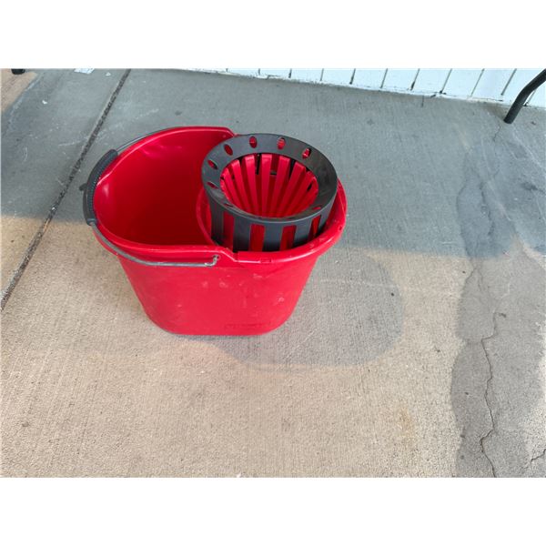 Mop, bucket