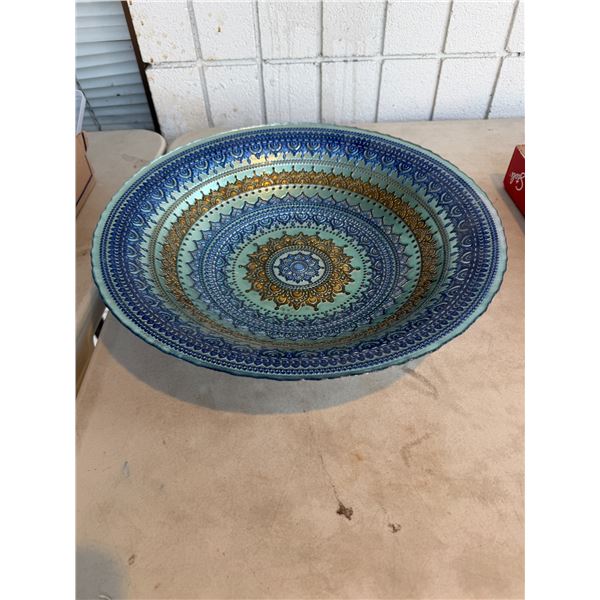 Decorative bowl