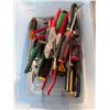 Image 1 : Hand tools