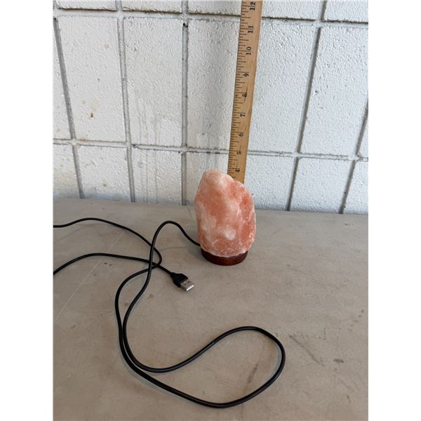 Salt lamp