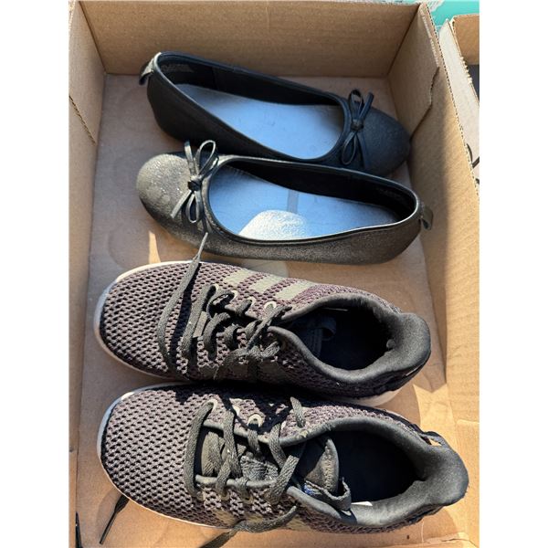 Children's shoes size one