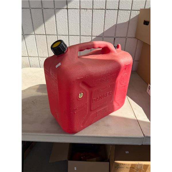 Vintage fuel can