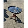 Image 1 : Accent table