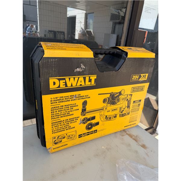 Dewalt DCH263R2 1 1/8" SPS Plus Rotary Hammer Drill with Dust Extractor New In Case