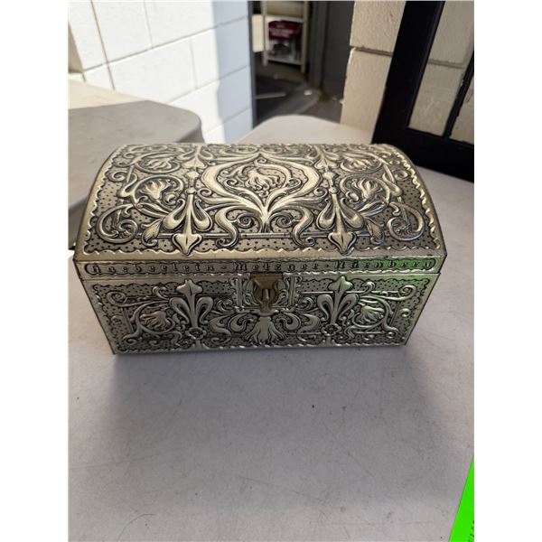 Vintage German tin