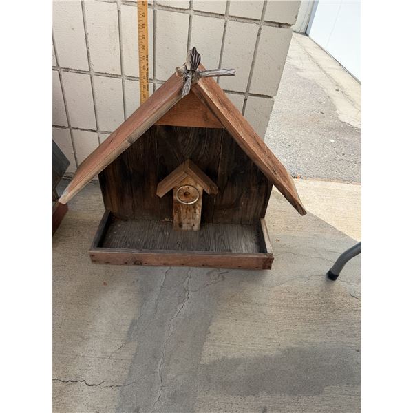 Birdfeeder