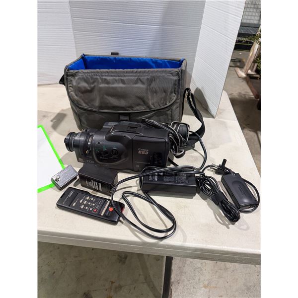 Canon E53 CANOBISION8 8MM video camera and record recorder