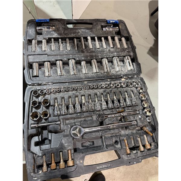 Socket set