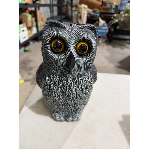 Owl decor approximately 10 inches