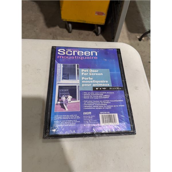 Pet door for screen 8" x 10"