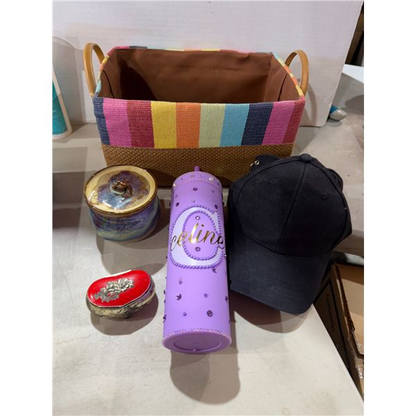 Miscellaneous lot