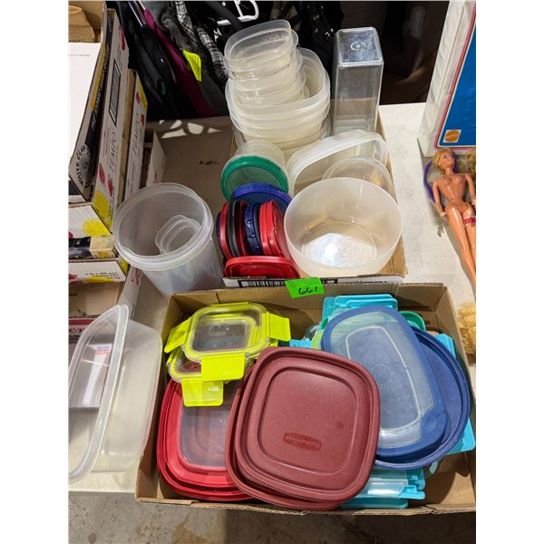 Reusable container containers