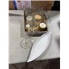 Image 1 : Glasses and kitchen items, glass, juicer, etc.
