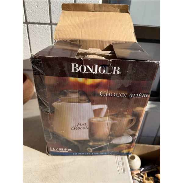 Hot chocolate machine