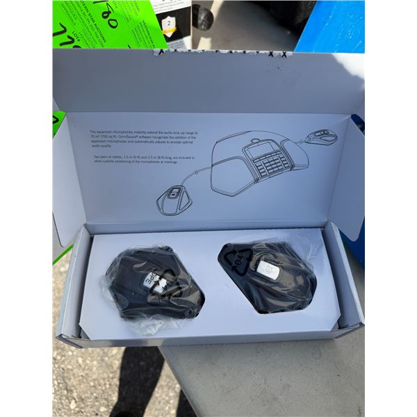 Expansion microphones