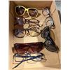 Image 1 : Assorted glasses