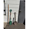 Image 1 : Gardening tools
