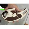 Image 2 : Cat decor