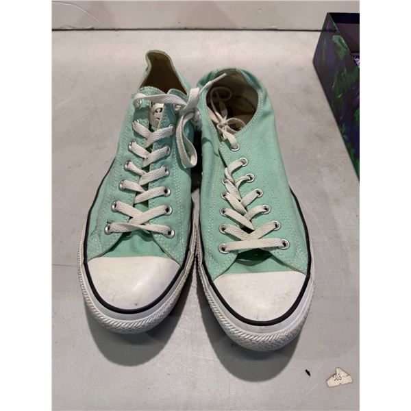 Converse size 13
