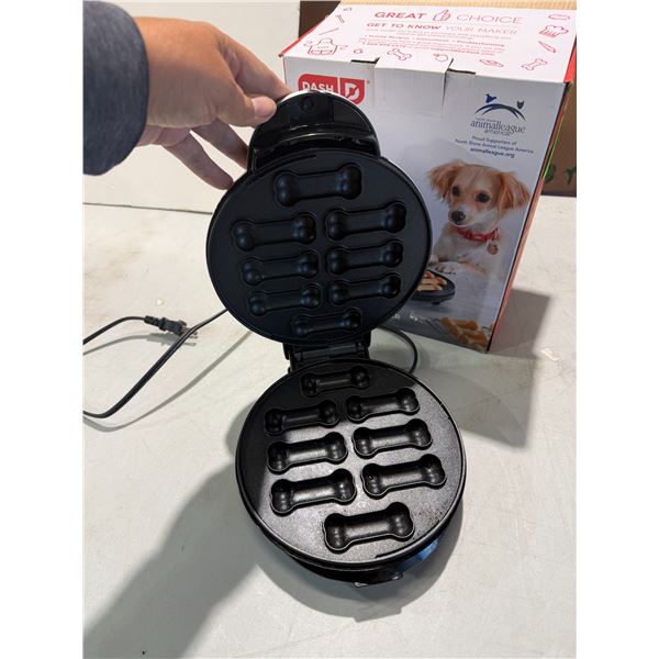 Dash express dog treat maker