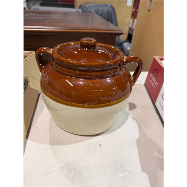 Bean pot