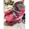 Image 1 : Roller derby rollerskates size 3–6