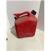 Image 1 : Fuel container