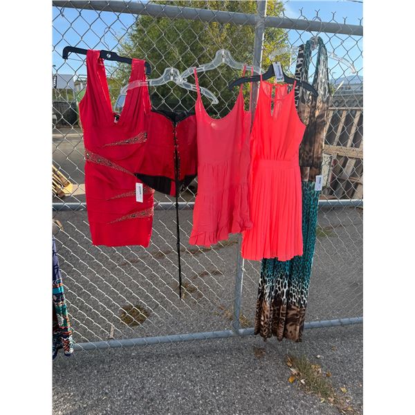 NWT clothing size medium