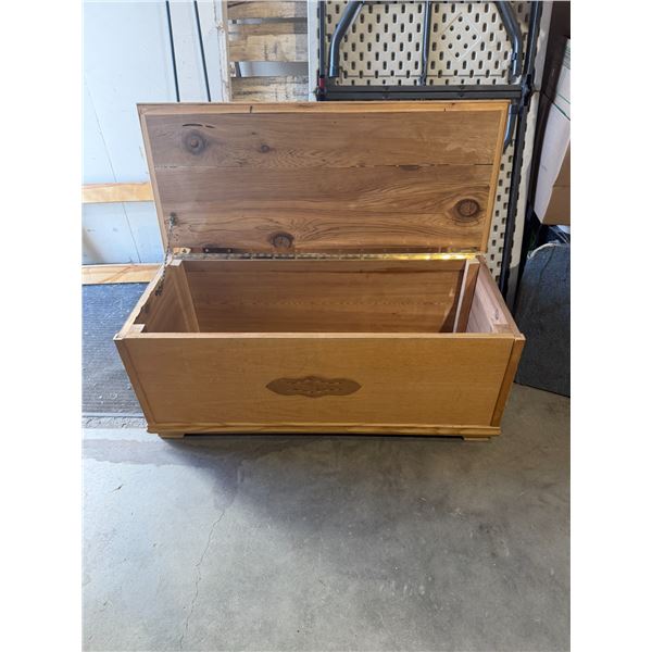 Storage chest 43" x 18" x 8"