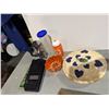 Image 1 : Kitchen items and pie plate
