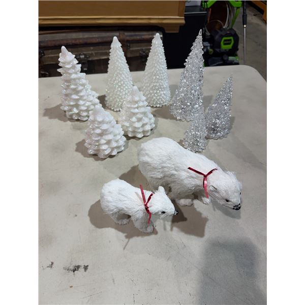 Home decor, trees, and bears