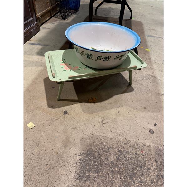 Vintage tray and tin bowl