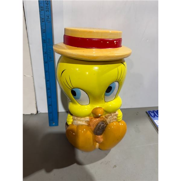 Tweety bird Cookie jar,