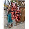 Image 1 : NWT Clothing size large