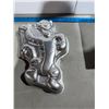 Image 1 : Disney Tigger cake pan