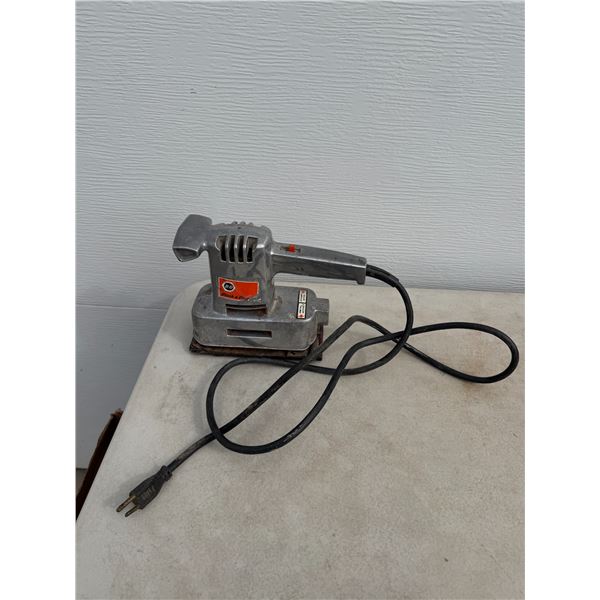 Black & Decker Sander