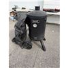 Image 1 : Dyna-Glo signature series limited edit smoker