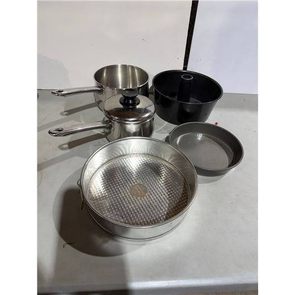 Pots and pans baking