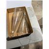 Image 1 : Hanging glass decor